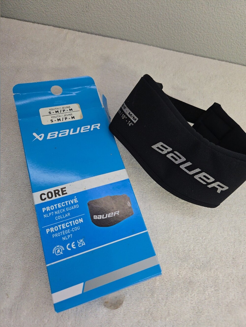 đBauer Core NLP7 neck guard collar, size Youth S-Mđ